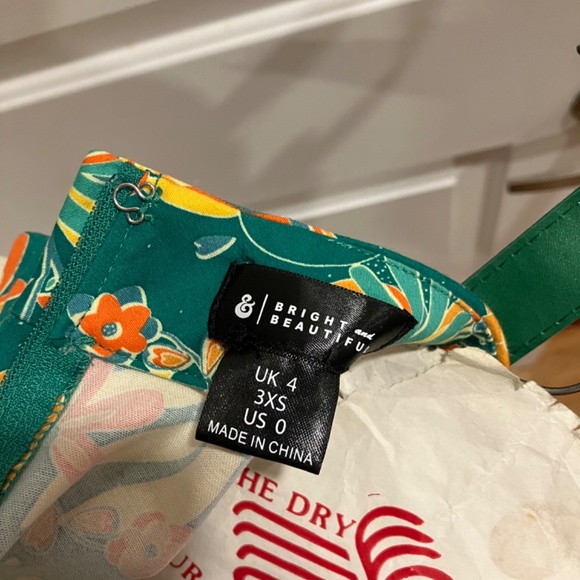 Modcloth Bright and Beautiful Romper - Picture 4 of 4